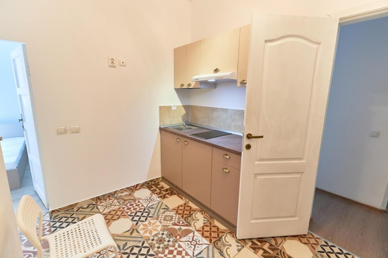 Stanford Aparthotel Gara De Nord Бухарест Экстерьер фото