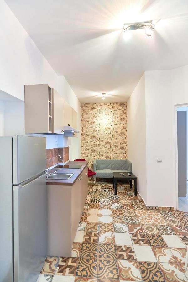 Stanford Aparthotel Gara De Nord Бухарест Экстерьер фото